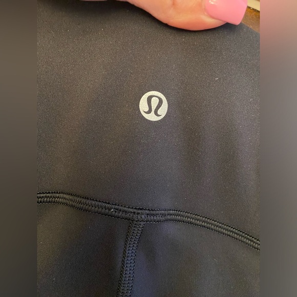 Lululemon cropped leggings - Picture 10 of 10